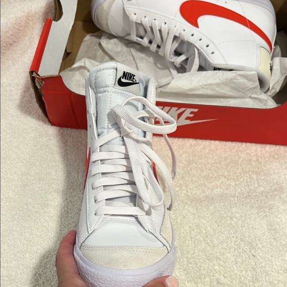 Nike Kids White and Red Sneakers - Picture 3 of 7